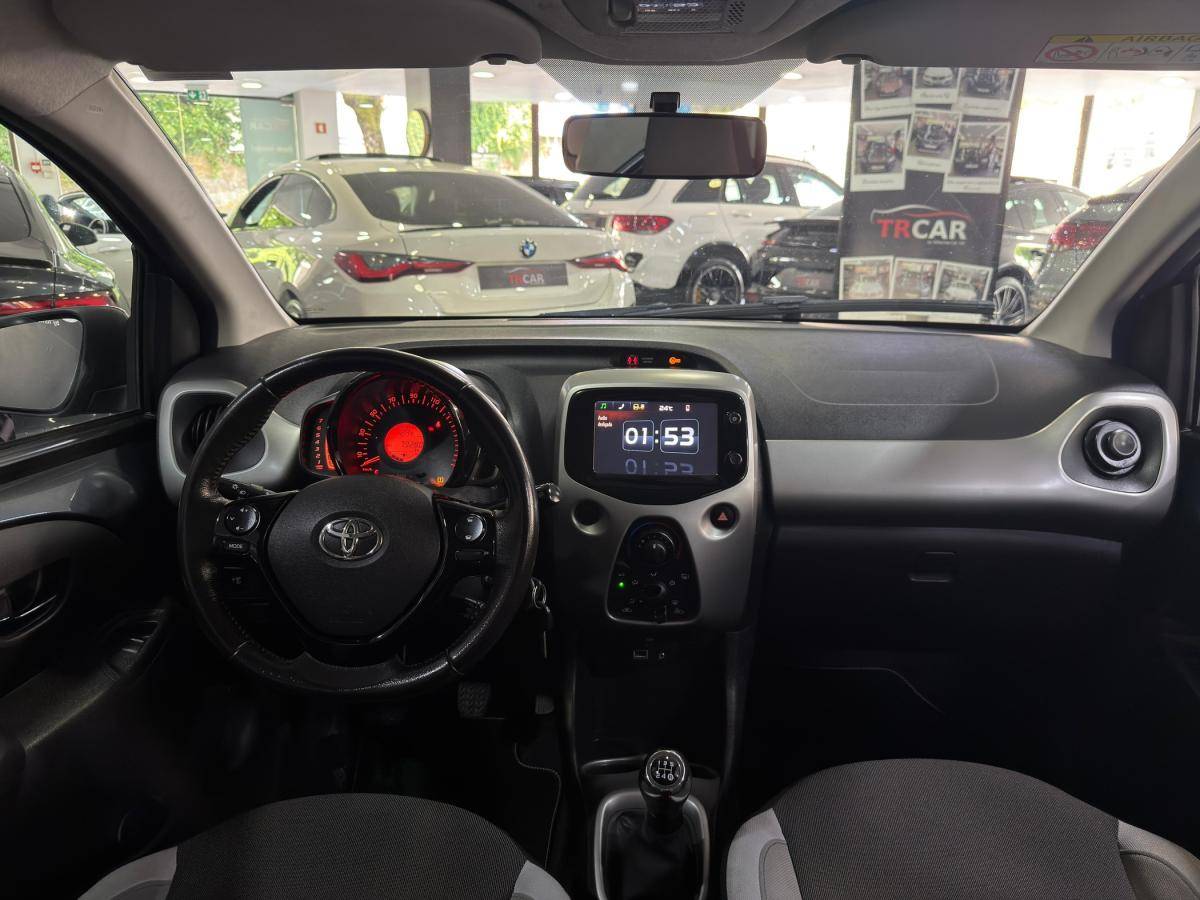 toyota-aygo-2017-gasolina-998cc