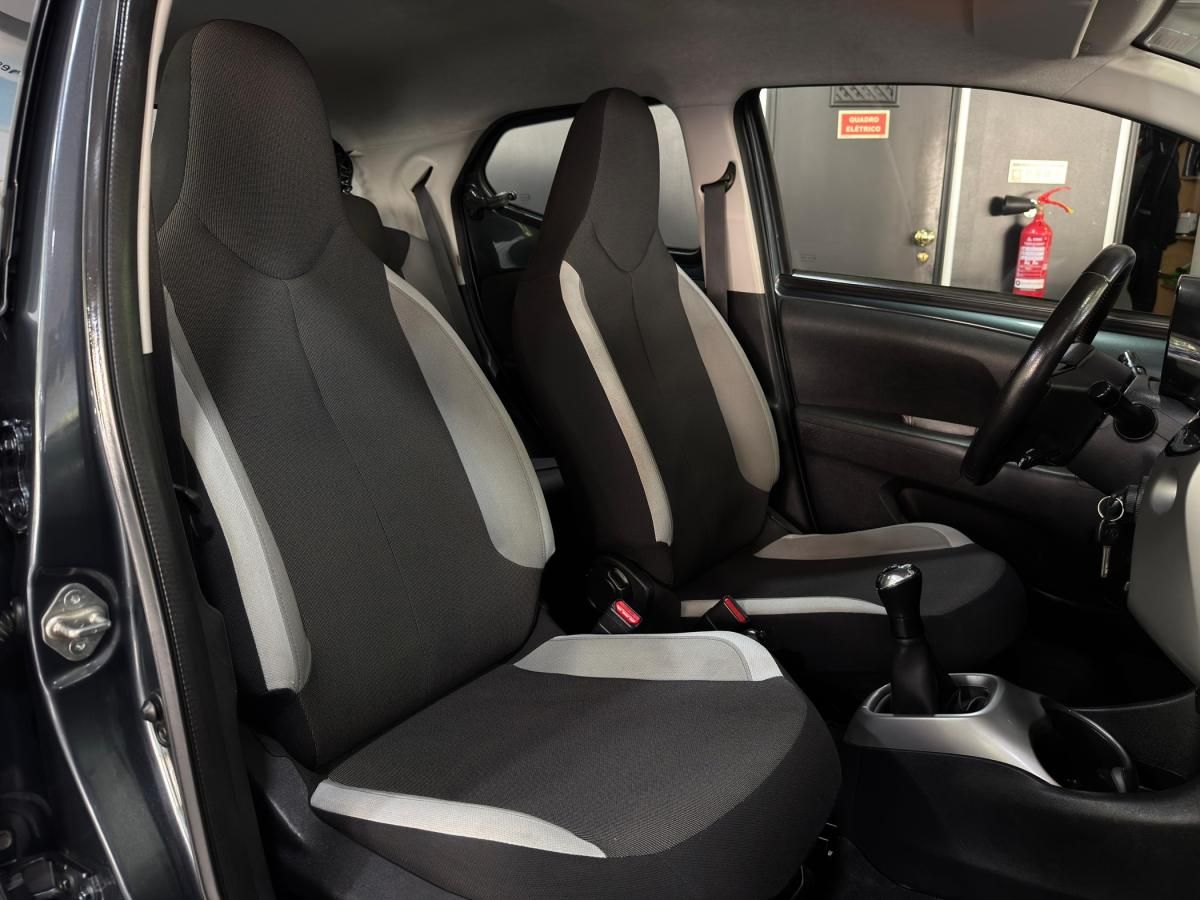 toyota-aygo-2017-gasolina-998cc