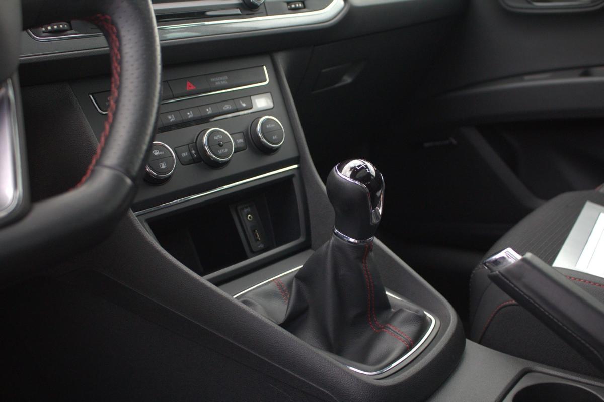 seat-leon-2015-gasolina-1395cc