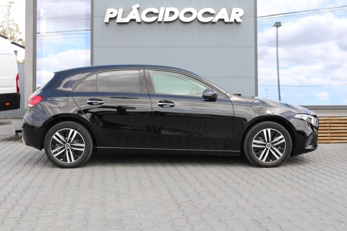 mercedes-benz-classe-a-2022-hibrido-1332cc