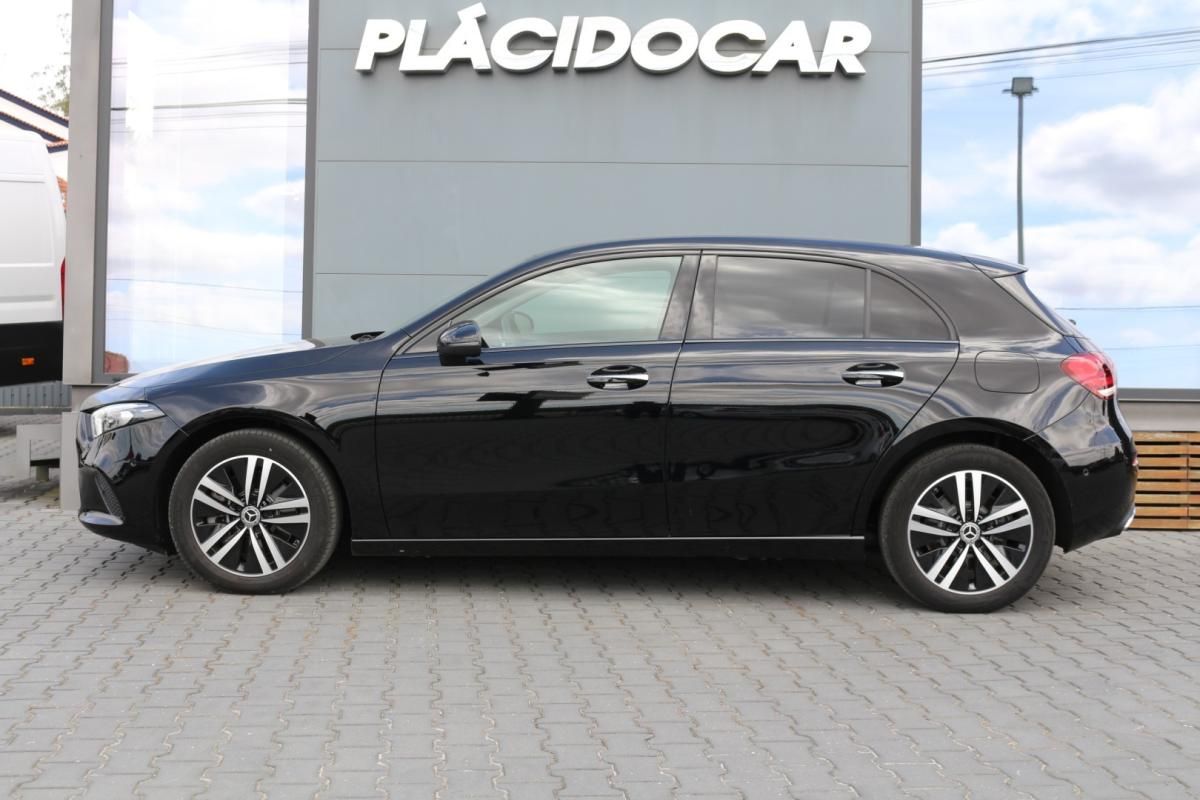 mercedes-benz-classe-a-2022-hibrido-1332cc