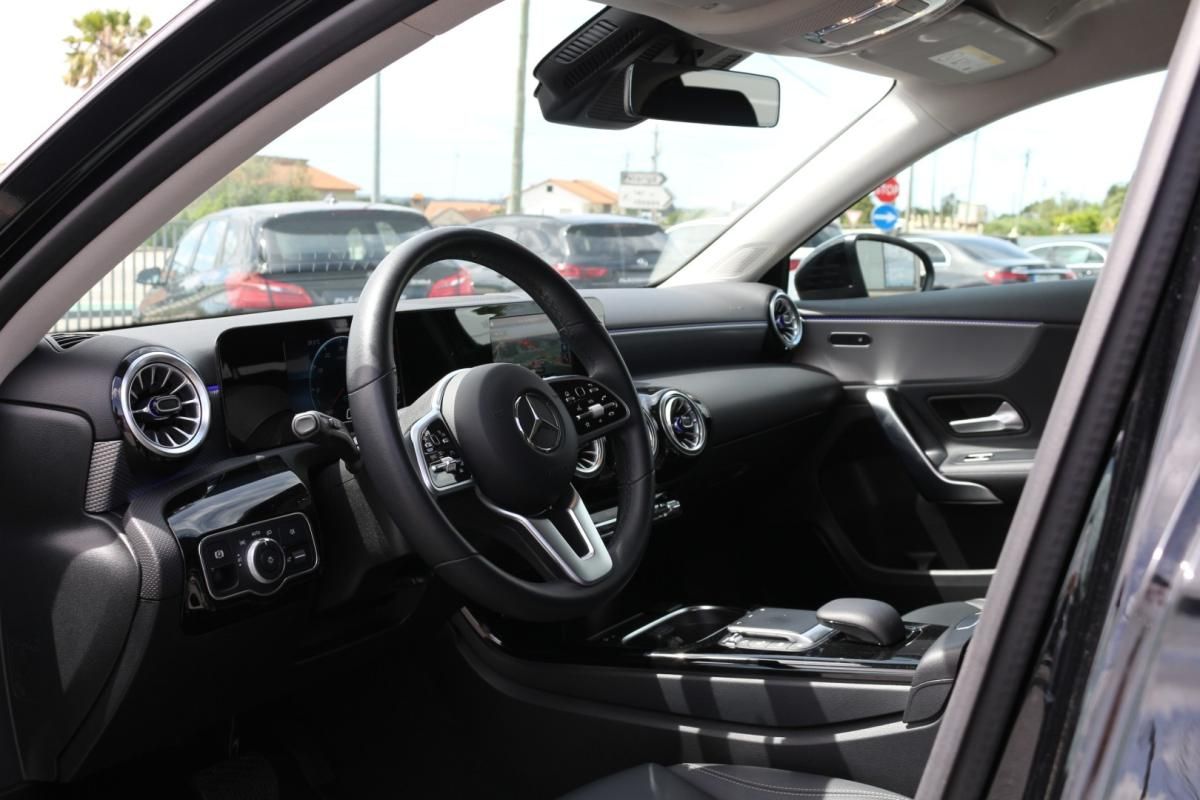 mercedes-benz-classe-a-2022-hibrido-1332cc