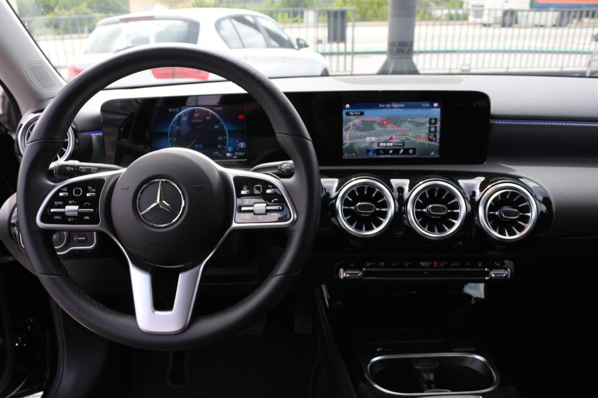 mercedes-benz-classe-a-2022-hibrido-1332cc