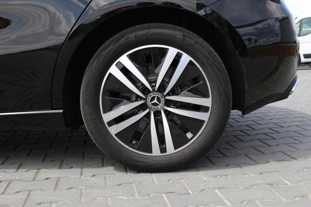 mercedes-benz-classe-a-2022-hibrido-1332cc