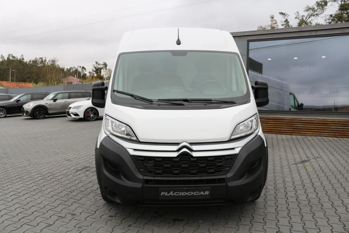 citroen-jumper-2024-diesel-2179cc