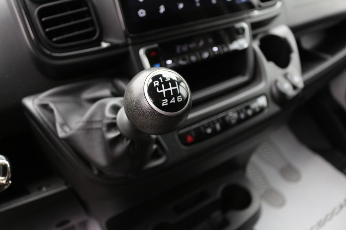 peugeot-boxer-2024-diesel-2184cc