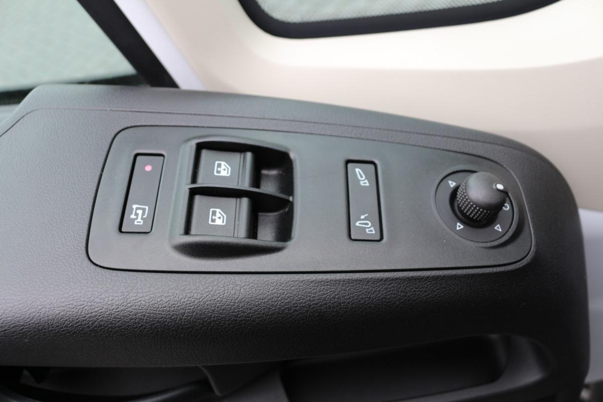 peugeot-boxer-2024-diesel-2184cc