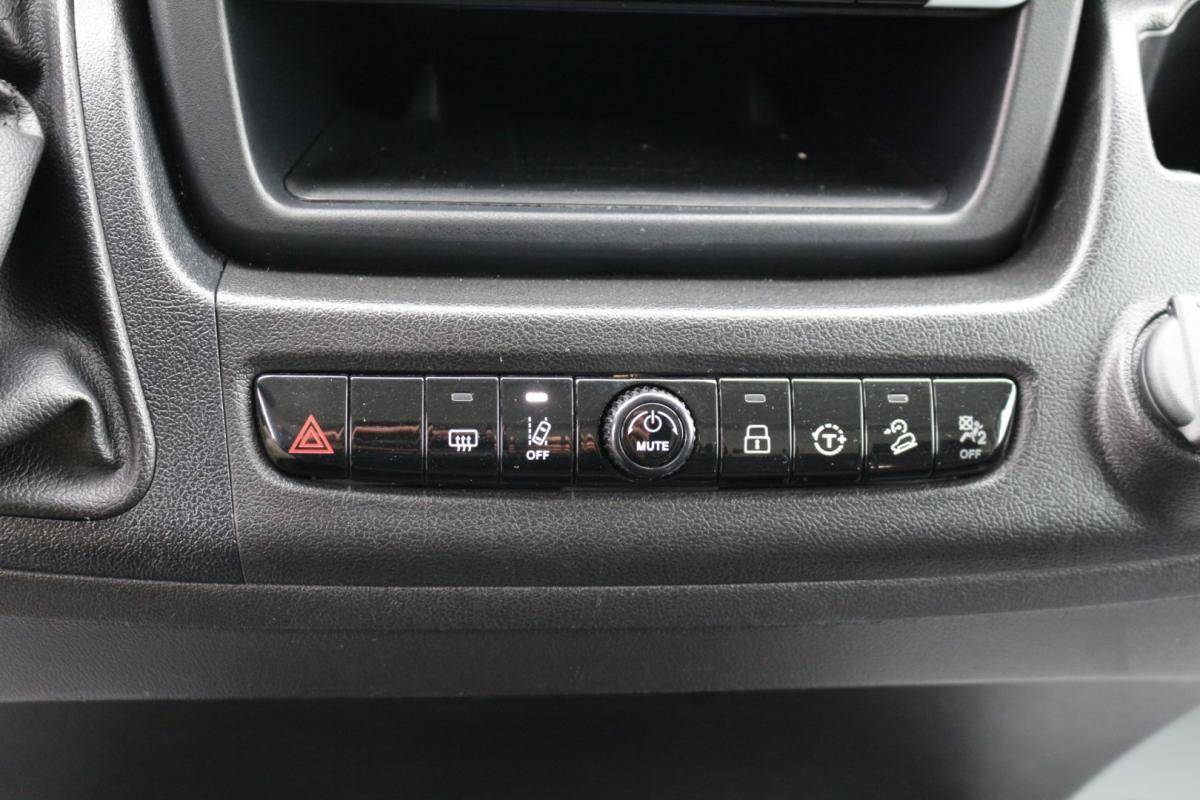 peugeot-boxer-2024-diesel-2184cc