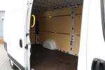 peugeot-boxer-2024-diesel-2184cc