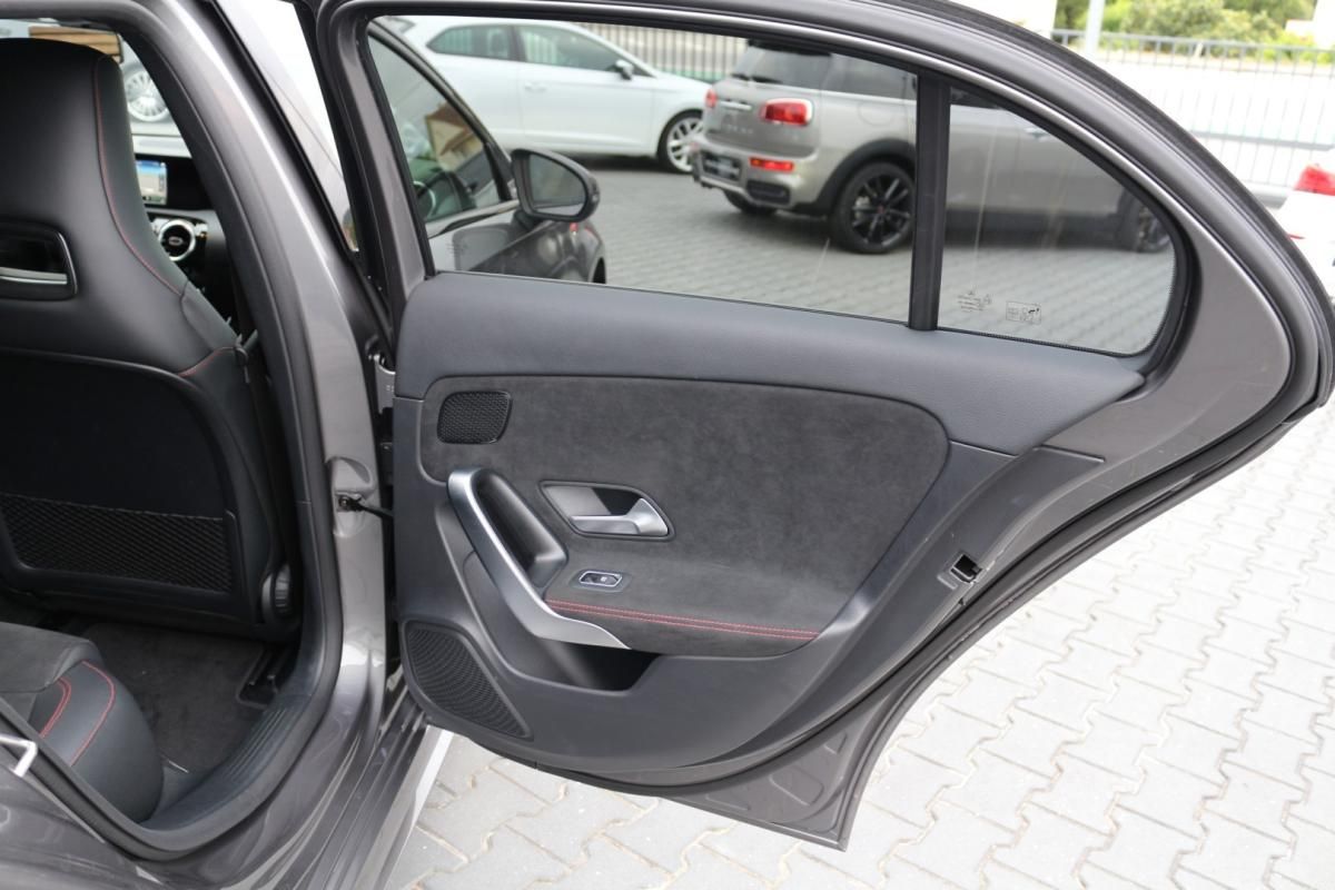mercedes-benz-classe-a-2021-hibrido-1332cc
