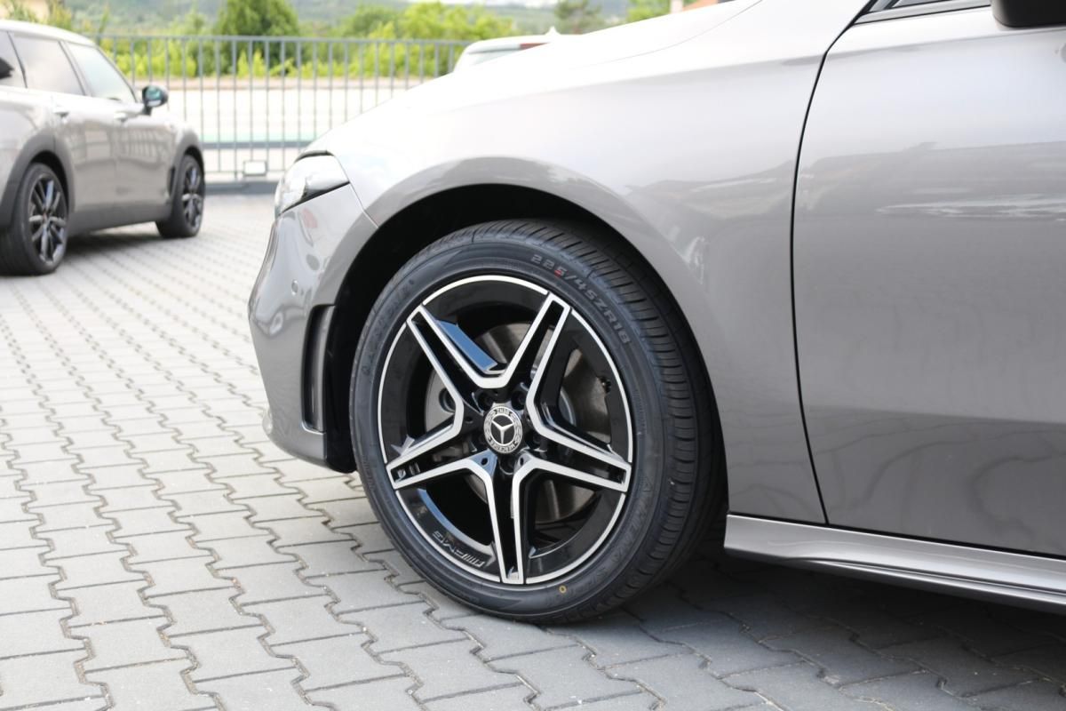 mercedes-benz-classe-a-2021-hibrido-1332cc