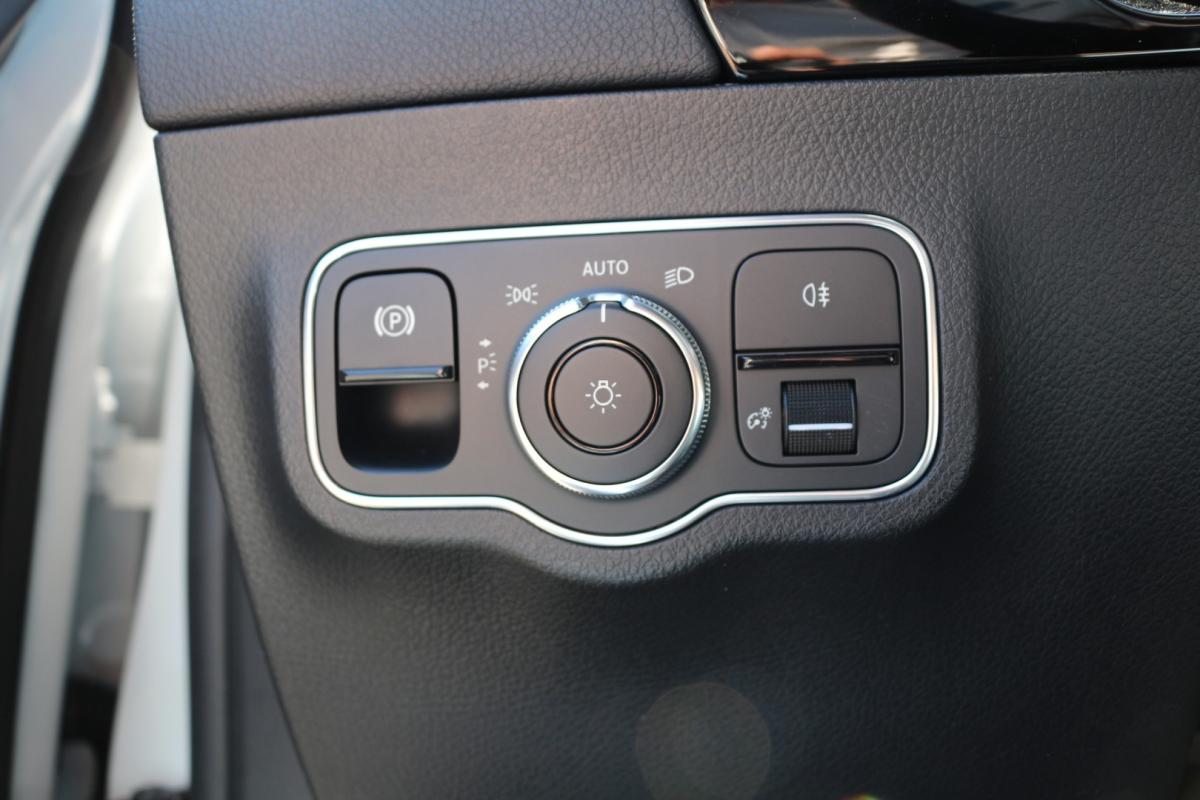 mercedes-benz-gla-2020-hibrido-1332cc