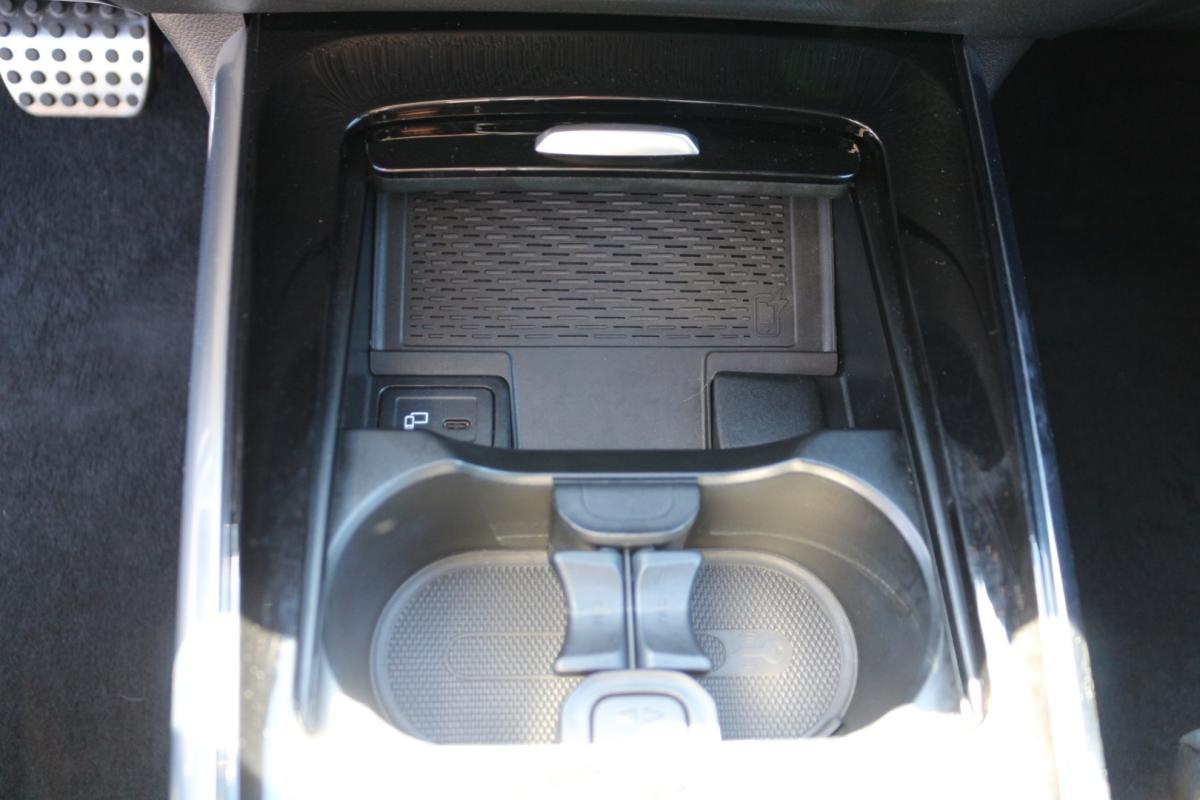mercedes-benz-gla-2020-hibrido-1332cc