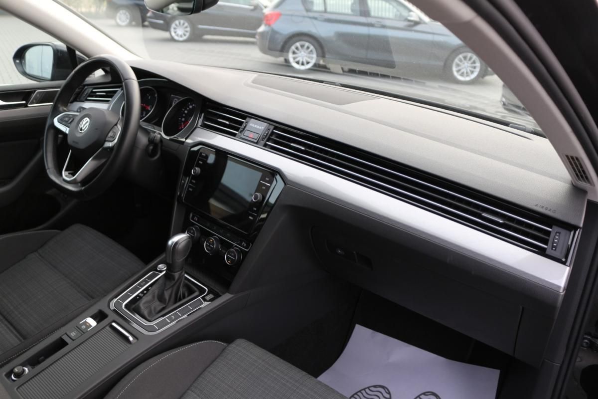 volkswagen-passat-variant-2020-diesel-1968cc