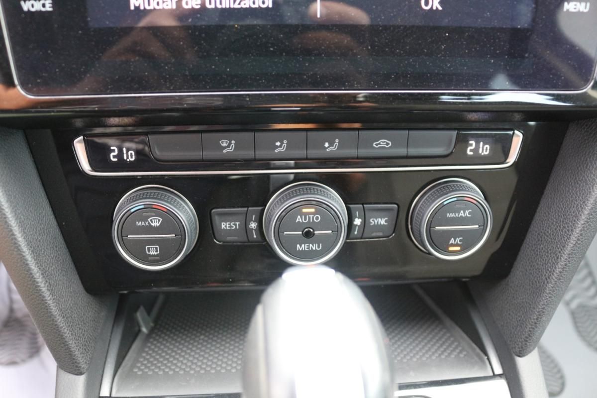volkswagen-passat-variant-2020-diesel-1968cc