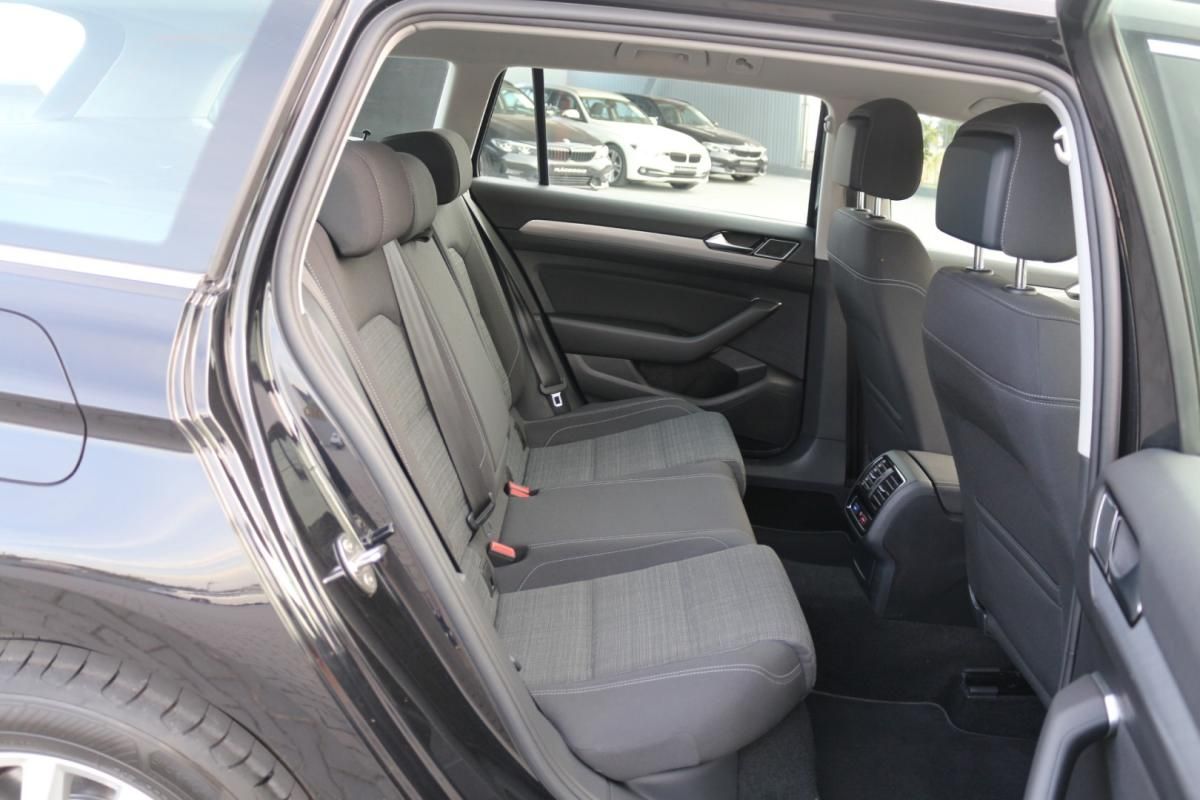 volkswagen-passat-variant-2020-diesel-1968cc