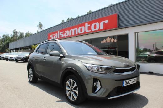 kia-stonic-2023-gasolina-1197cc
