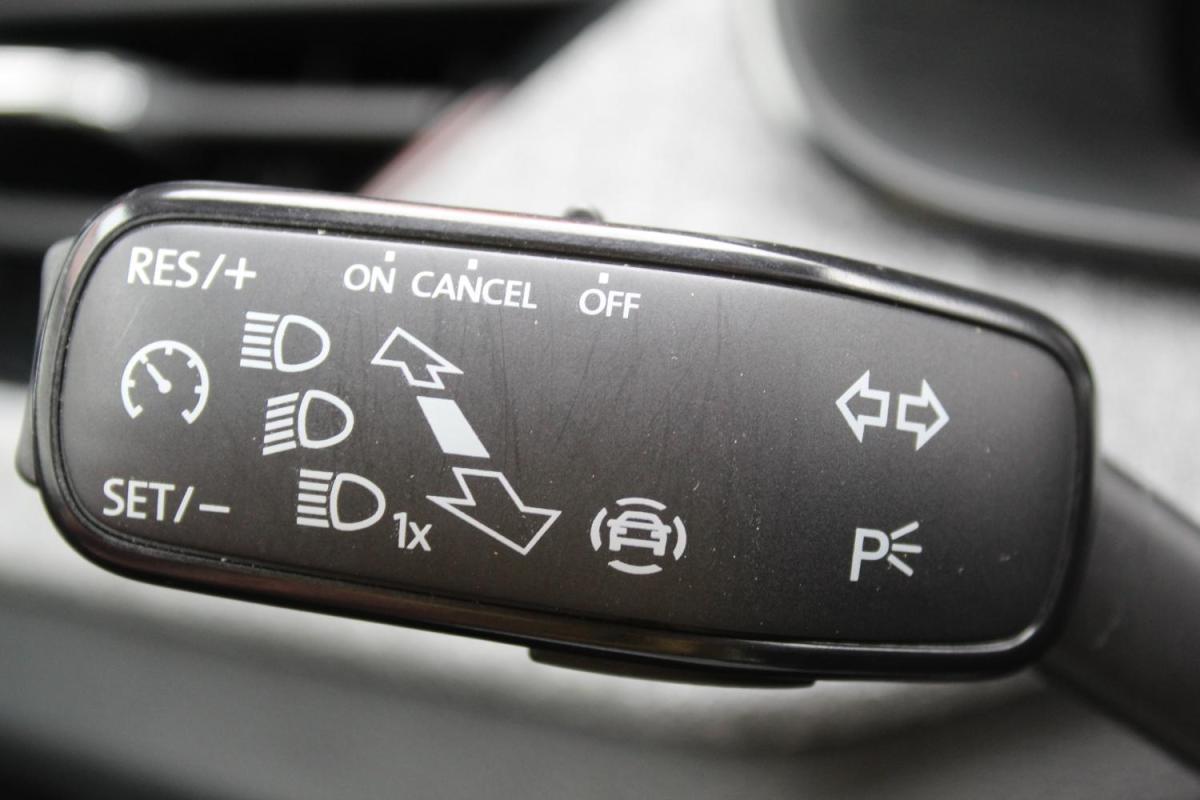 skoda-kamiq-2024-gasolina-999cc