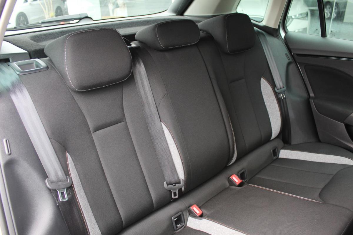 skoda-kamiq-2024-gasolina-999cc