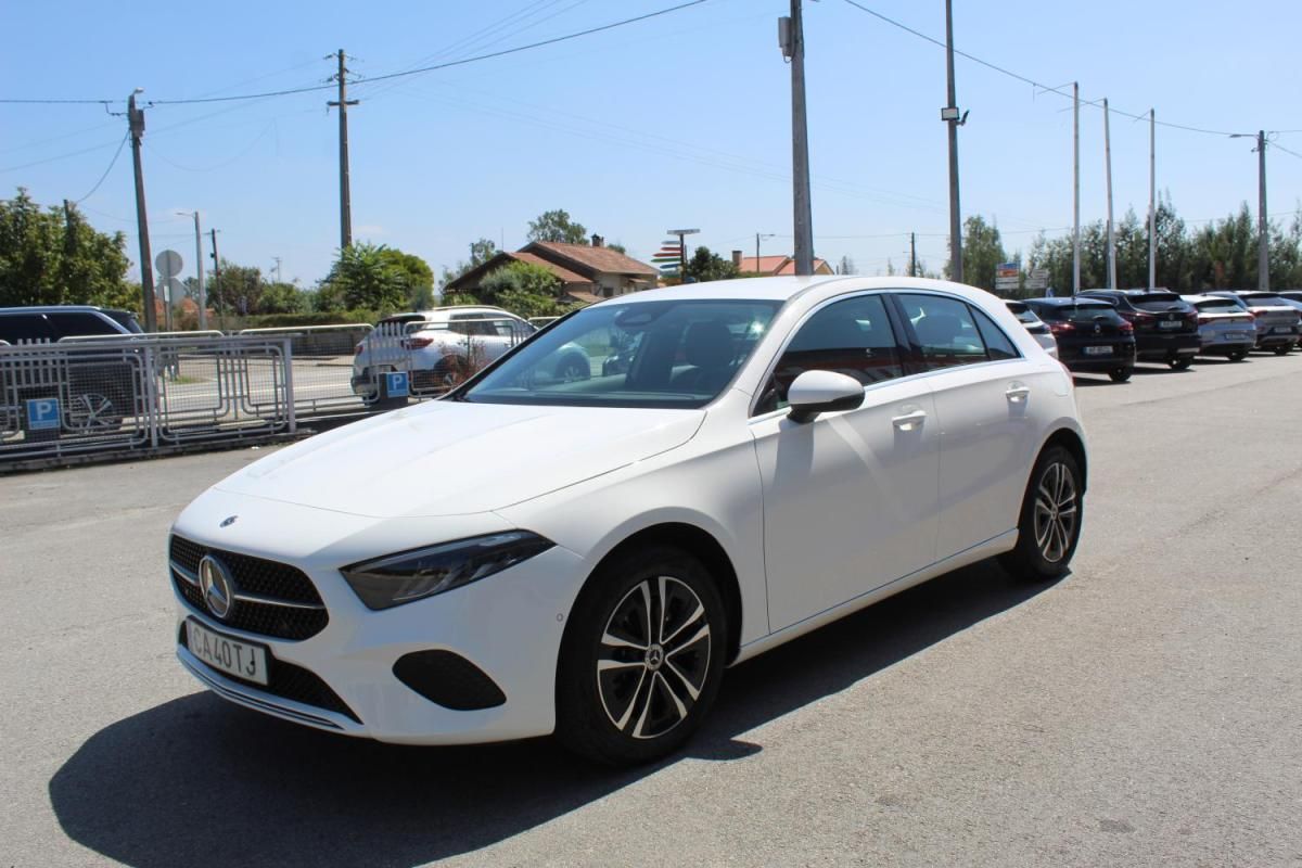 mercedes-benz-classe-a-2024-hibrido-a-gasolina-1332cc