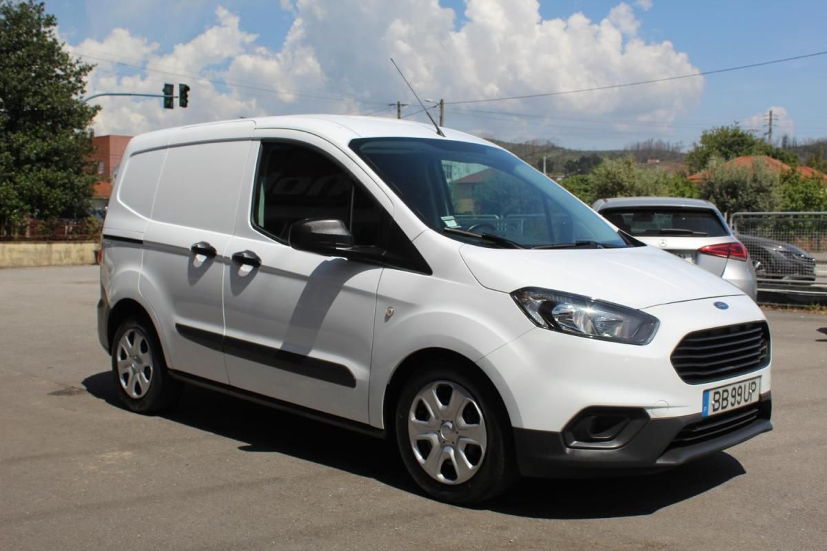 ford-transit-2023-diesel-1499cc