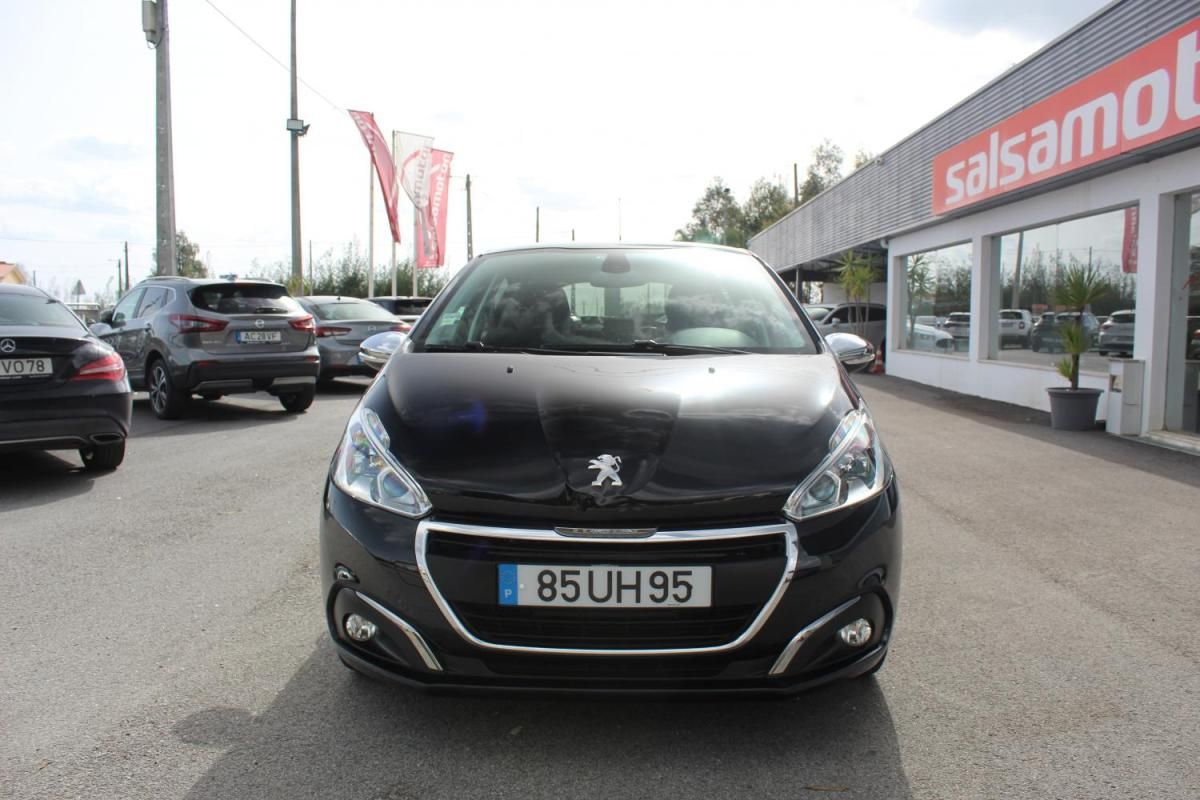 peugeot-208-2018-diesel-1560cc