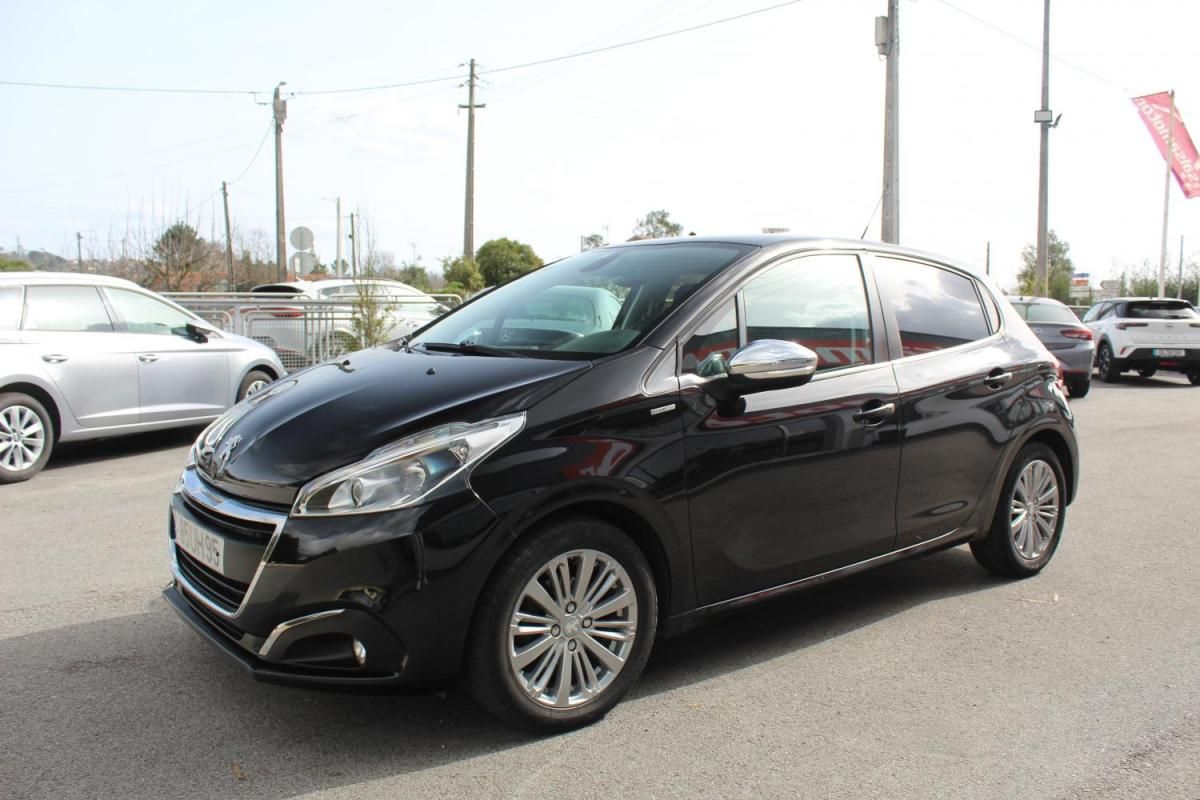 peugeot-208-2018-diesel-1560cc