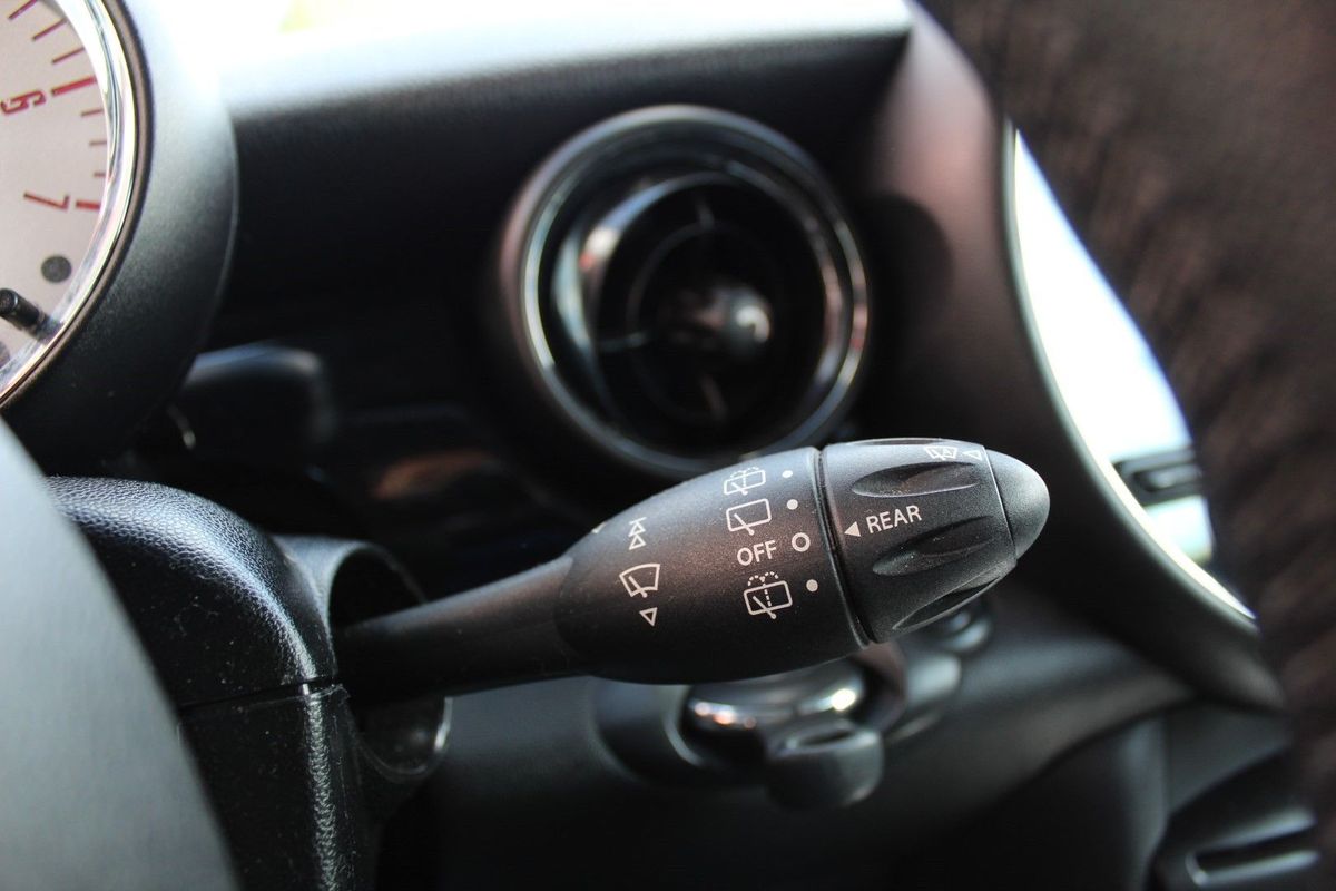 mini-cooper-d-2013-diesel-1598cc