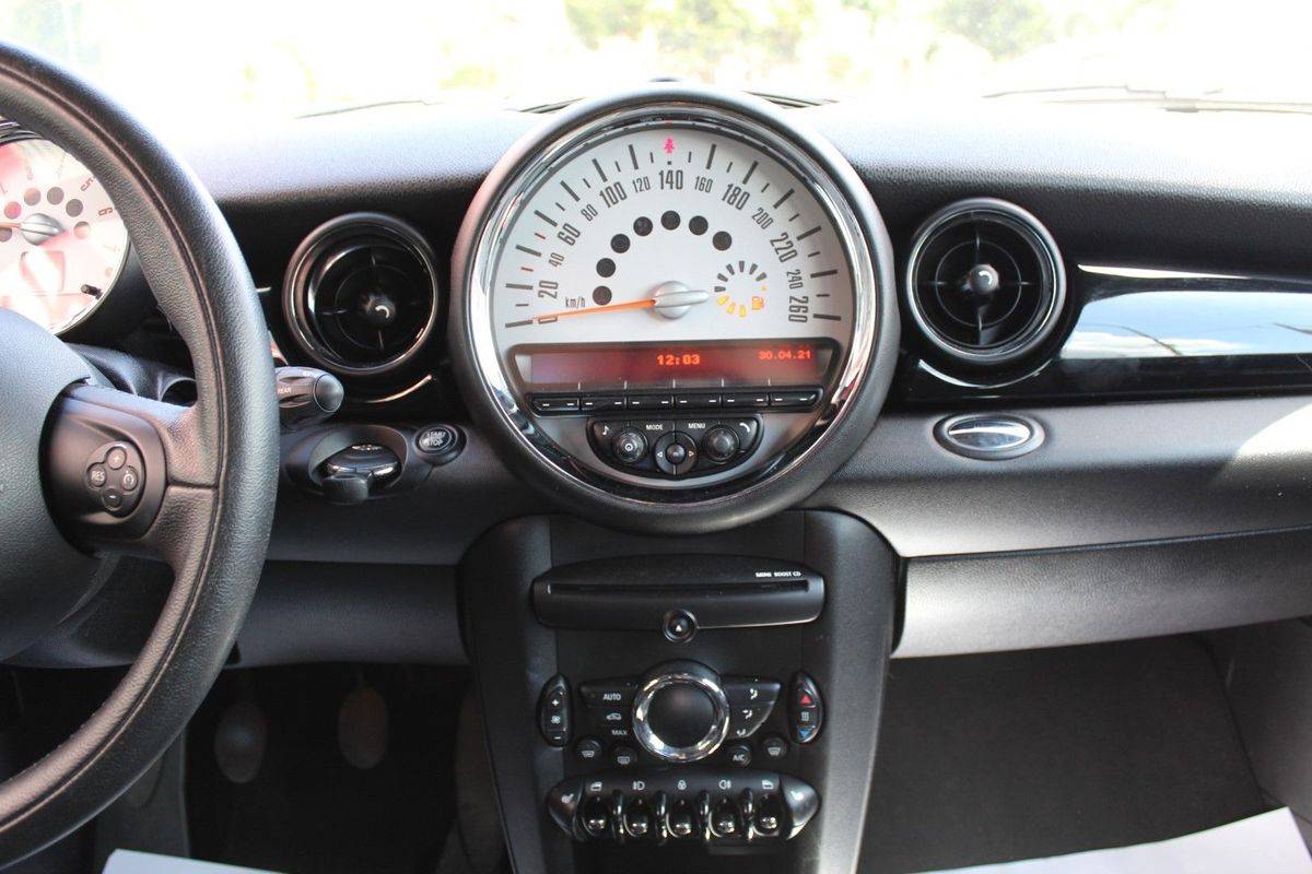 mini-cooper-d-2013-diesel-1598cc
