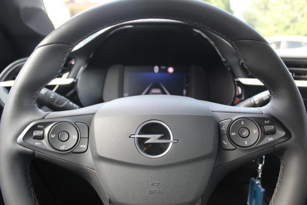 opel-corsa-2024-gasolina-1199cc