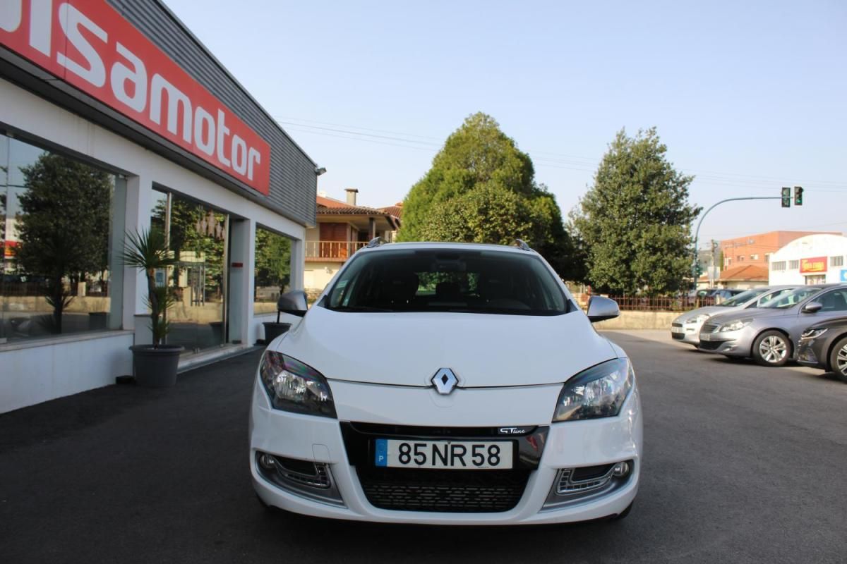 renault-megane-sport-tourer-2013-diesel-1461cc