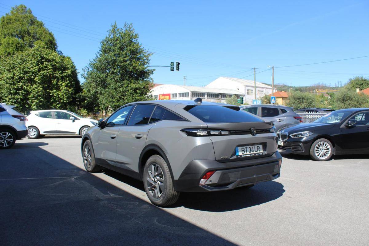 peugeot-408-2025-gasolina-1199cc