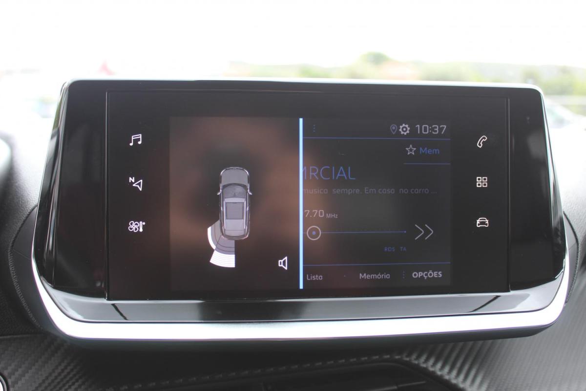 peugeot-2008-2021-diesel-1499cc
