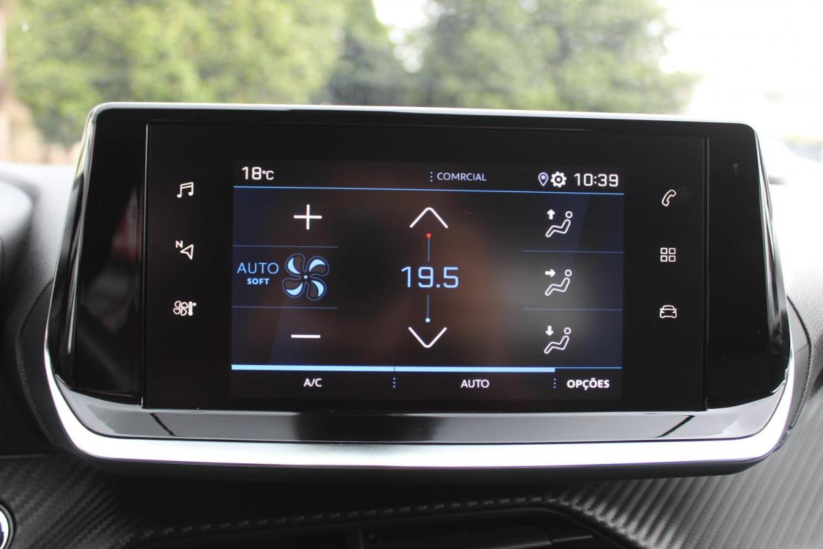 peugeot-2008-2021-diesel-1499cc