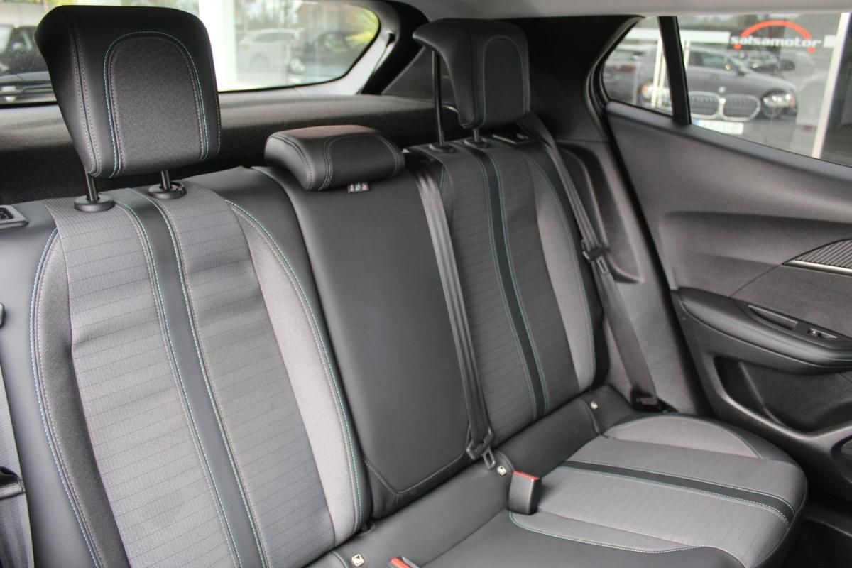 peugeot-2008-2021-diesel-1499cc
