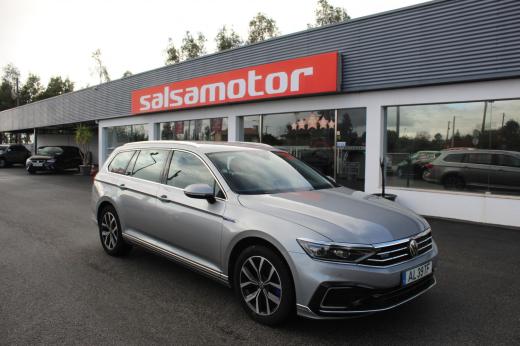 volkswagen-passat-variant-2021-hibrido-a-gasolina-1395cc