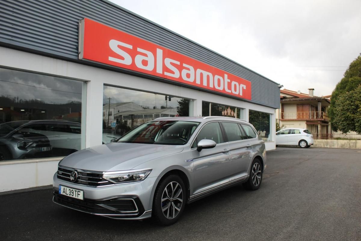 volkswagen-passat-variant-2021-hibrido-a-gasolina-1395cc
