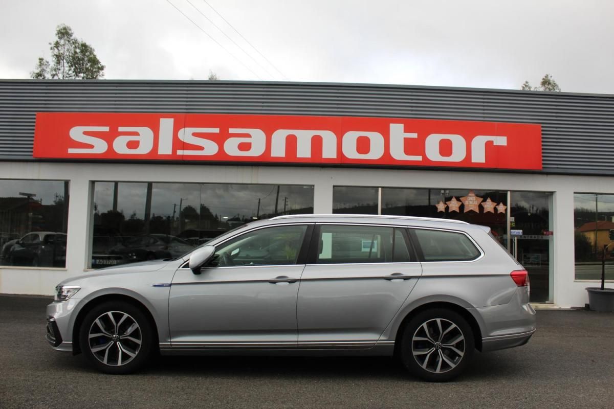 volkswagen-passat-variant-2021-hibrido-a-gasolina-1395cc