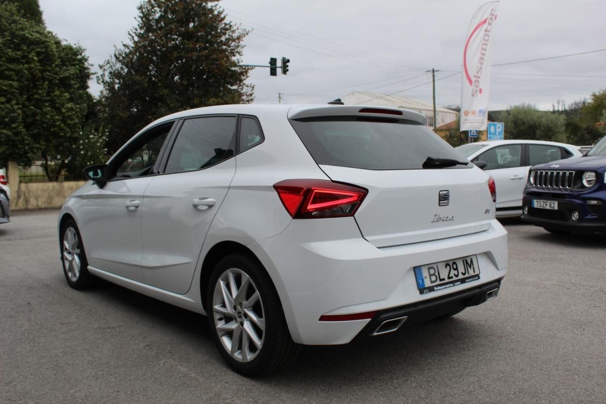seat-ibiza-2024-gasolina-999cc