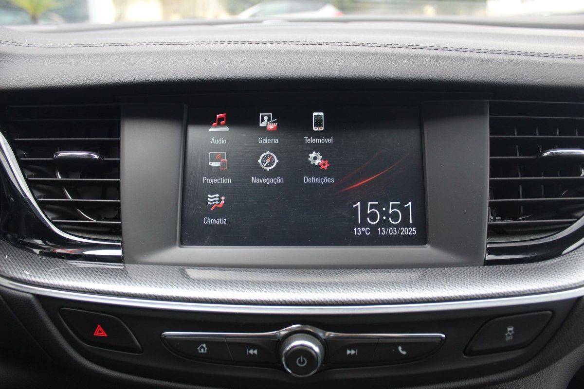 opel-insignia-grand-sport-2021-diesel-1496cc