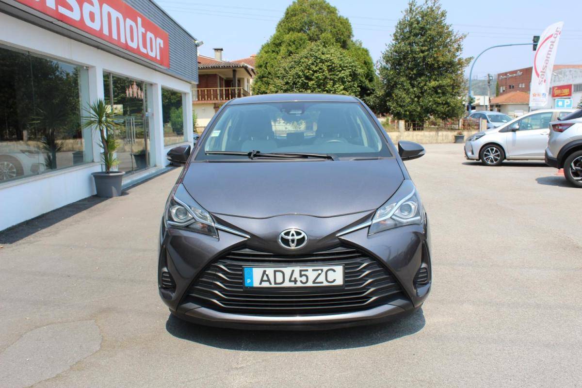 toyota-yaris-2020-gasolina-998cc