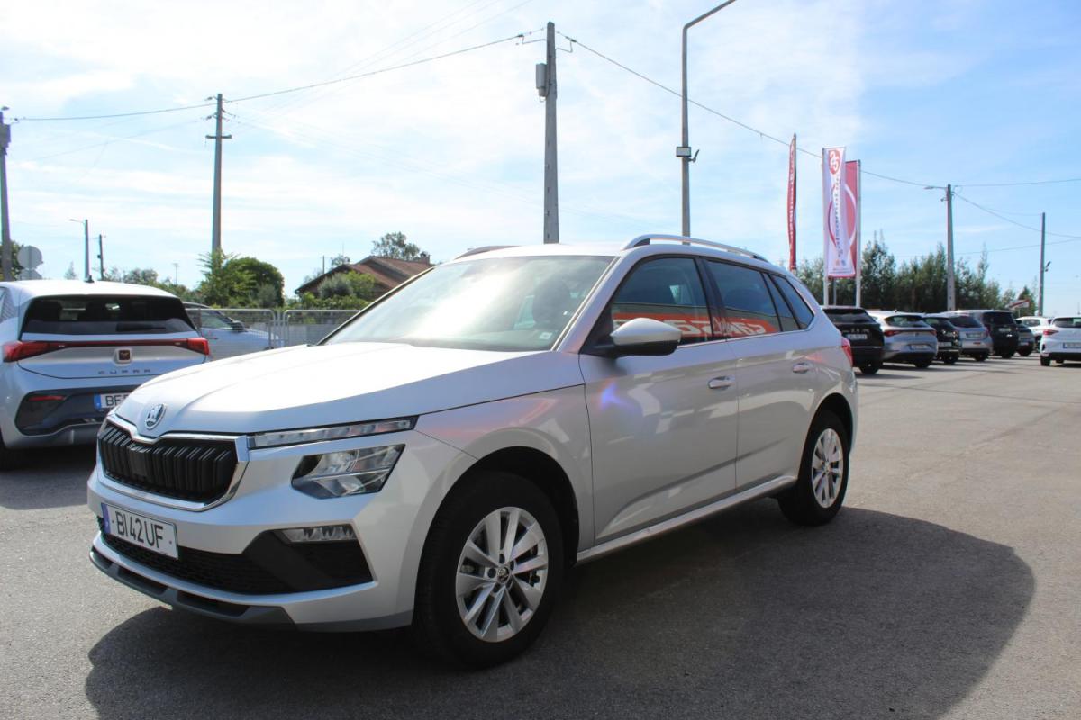 skoda-kamiq-2024-gasolina-999cc