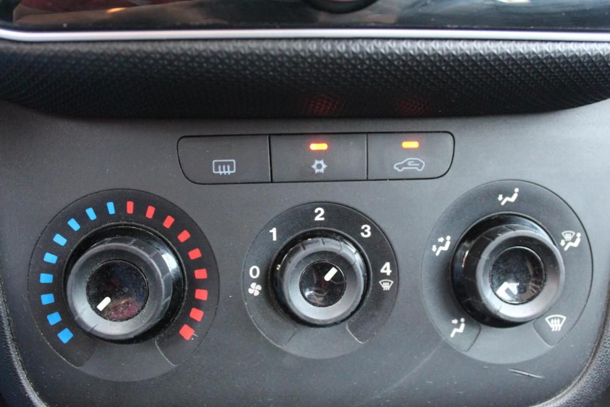 fiat-punto-2016-gasolina-1242cc