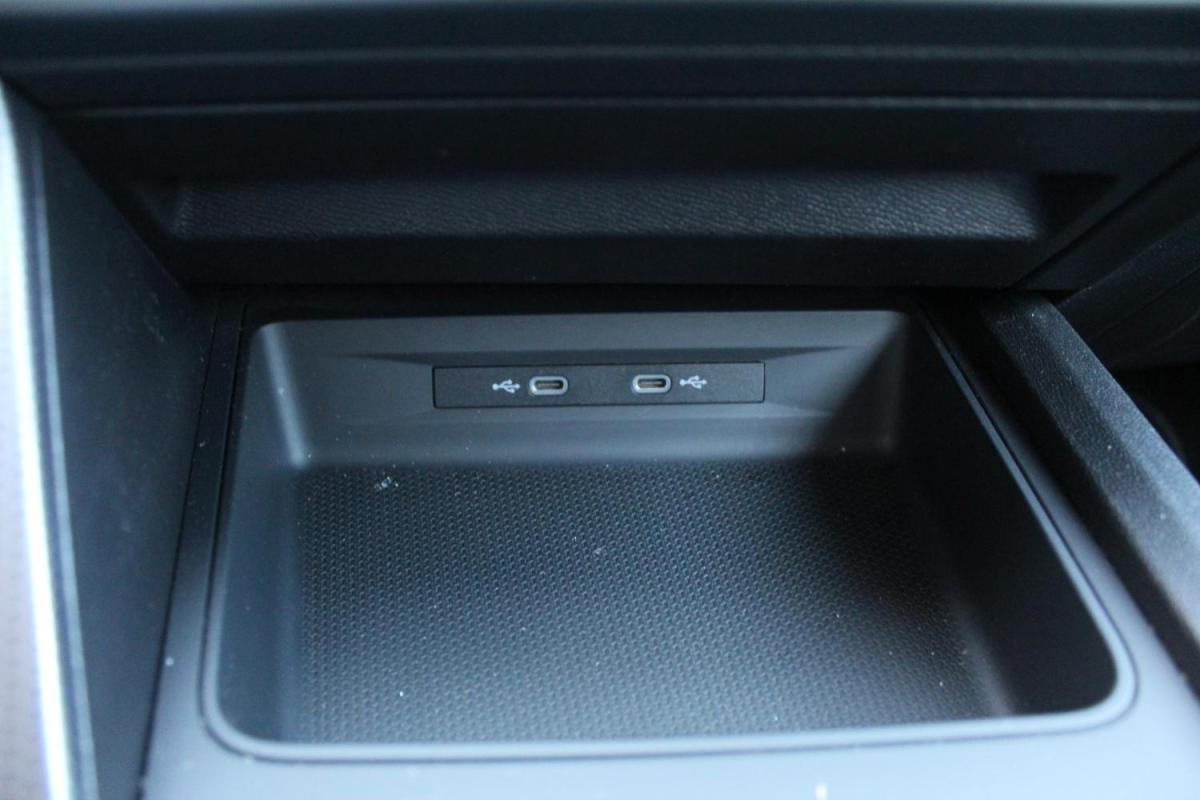 seat-leon-st-2022-diesel-1968cc