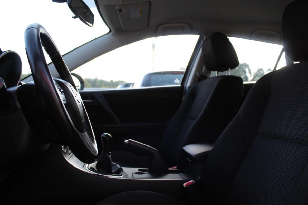 mazda-3-2013-diesel-1560cc