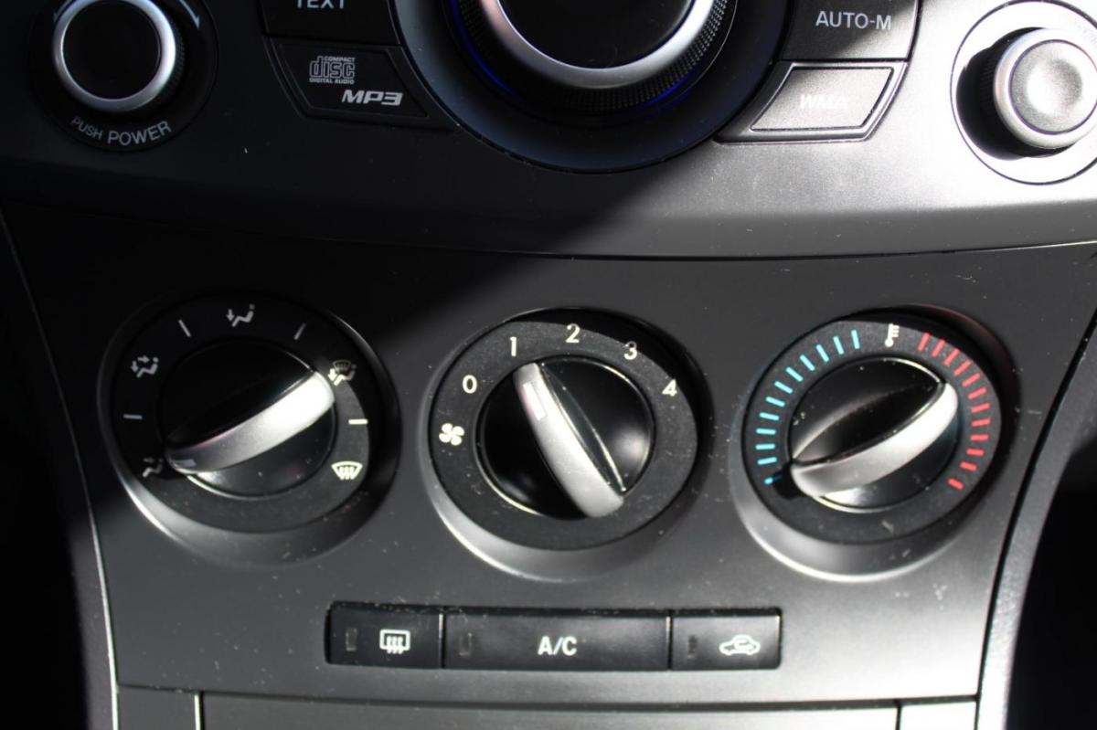 mazda-3-2013-diesel-1560cc