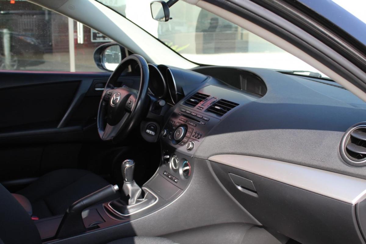 mazda-3-2013-diesel-1560cc