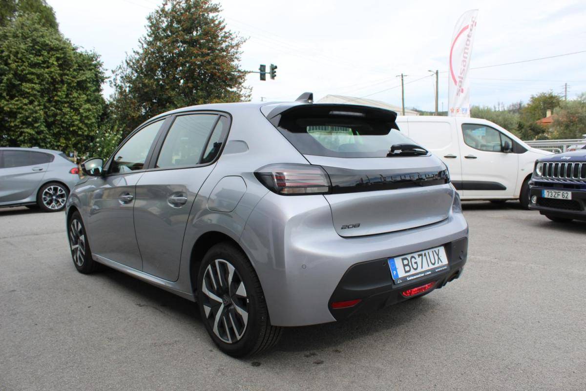 peugeot-208-2024-gasolina-1199cc