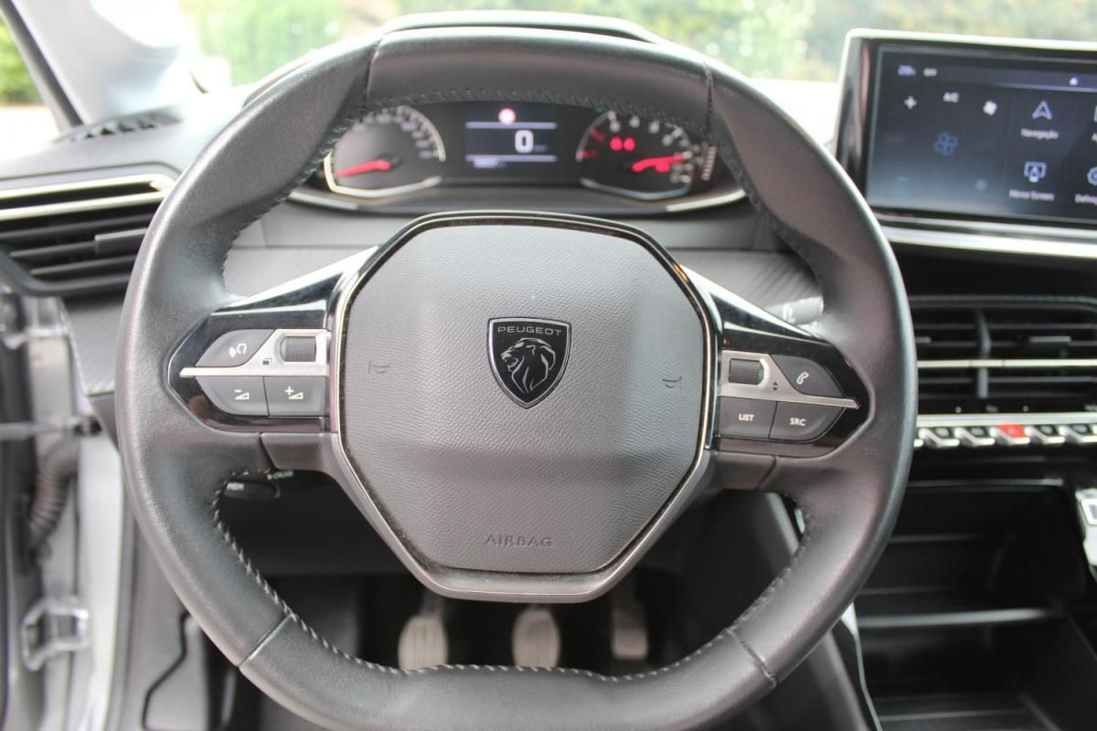 peugeot-208-2024-gasolina-1199cc