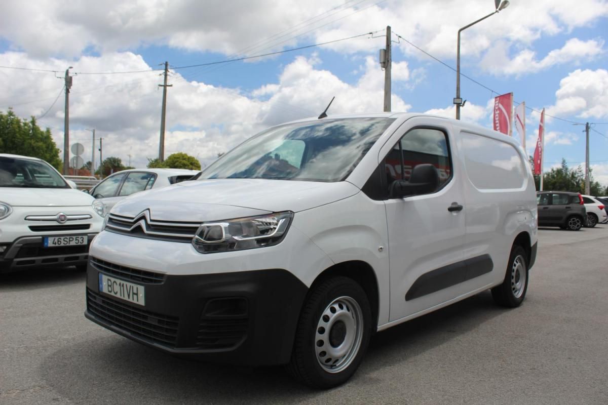 citroen-berlingo-2023-diesel-1499cc
